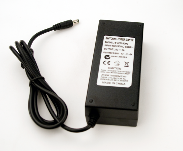 Schaltnetzteil 24/28 V /3A, für IPX60/100 oder Star marine Plus LED