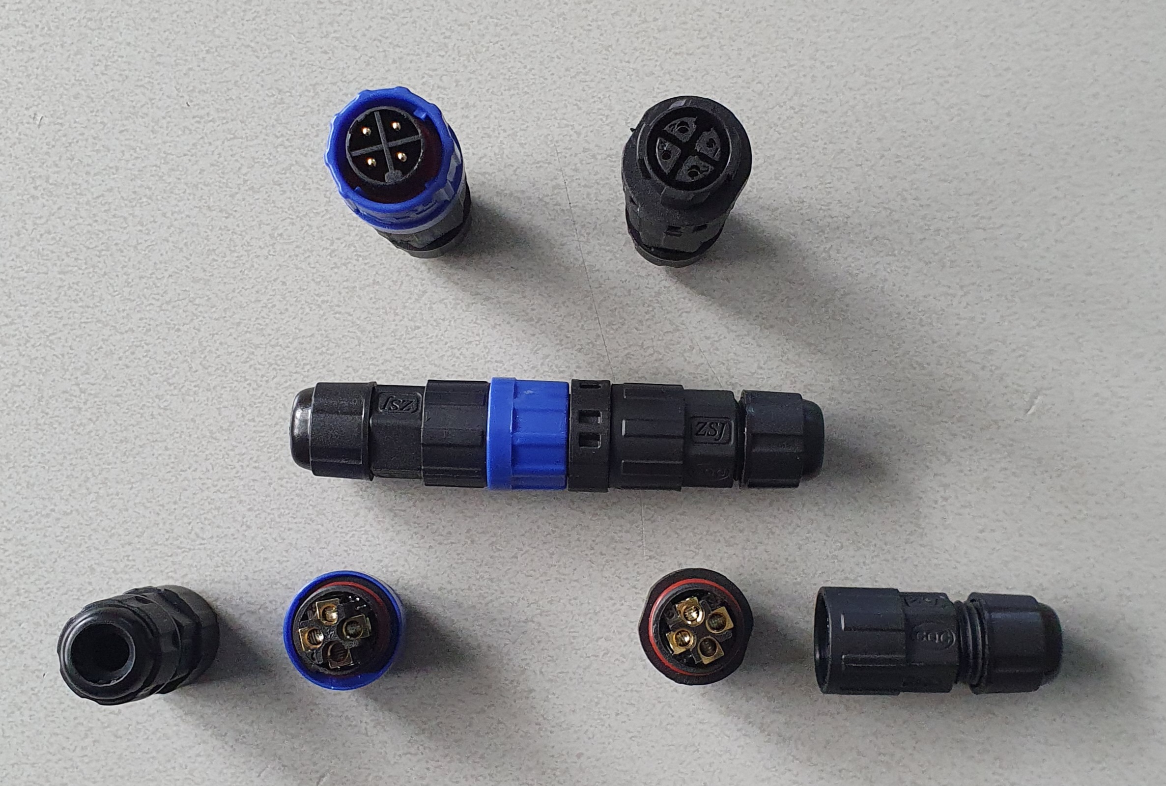 MiJunHD LD20 Luftfahrtstecker – 2-polig, 25A/250V, IP68 Wasserdicht, Schraubbar, Für Kabel 6-12 Mm, Ohne Löten MiJunHD LD20 Luftfahrtstecker – 2-polig, 25A/250V, IP68 Wasserdicht, Schraubbar, Für Kabel 6-12 Mm, Ohne Löten